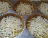 Foto langkah ke 8 dari resep Terang Bulan Mini Keju Eggless.