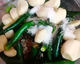 A picture of step 1 of Hari chutney😋.