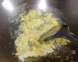 Foto langkah ke 2 dari resep Bakmi goreng kucai telur.