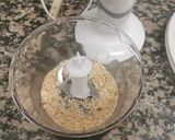 Foto del paso 5 de la receta: Medallons de rap amb salsa holandesa de'ametlles