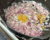 A picture of step 1 of Gawar masala.