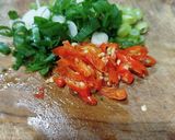 Foto langkah ke 1 dari resep Martabak Tahu Simpel.
