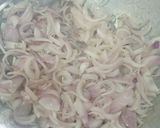 A picture of step 1 of Soya chucks biryani.