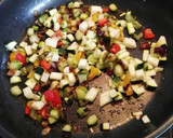 Foto del paso 4 de la receta: Hojaldre de pollo con verduras