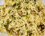 A picture of step 8 of Green Masala Pulao.