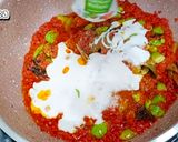 Foto langkah ke 6 dari resep 261. Sambal Goreng Kentang Pete Bumbu Pasar.