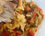 A picture of step 2 of Aubergine and cannellini bean salad.