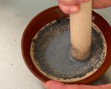 A picture of step 2 of Black Sesame Latte.