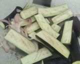 Gambar langkah 3 resipi Terung Goreng Kicap.