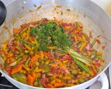 Foto del paso 5 de la receta: Chivo guisado dominicano