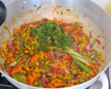 Foto del paso 5 de la receta: Chivo guisado dominicano
