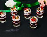 સ્ટ્રોબેરી ડેસર્ટ(Strawberry Dessert Recipe in Gujarati) રેસીપી સ્ટેપ8ફોટો
