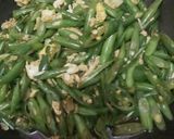 Foto langkah ke 1 dari resep Tumis buncis cabe ijo.