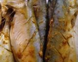 Foto langkah ke 1 dari resep Ikan Kembung Goreng Sambal Matah.