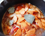Foto del paso 1 de la receta: Bifes de chorizo a la criolla