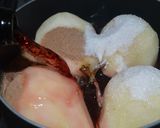 Foto del paso 3 de la receta: Peras al vino tinto en su salsa