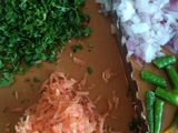 इन्स्टंट रागी बटर उत्तपम (instant ragi butter uttapam recipe in marathi)