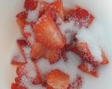 Une image de l'étape 3 de Milk-shake banane-fraise.