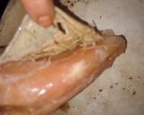 Foto del paso 2 de la receta: Pollo al horno con verduras 🍗🥔🥕🍅