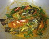 Foto langkah ke 5 dari resep Woku Ikan Mujair.