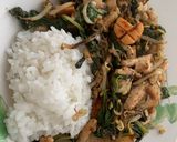 Foto langkah ke 7 dari resep Tumis bayam tauge untuk diet.
