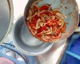 Hình bước làm 5 của món Bún riêu bò