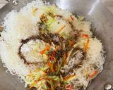 Foto langkah ke 3 dari resep Lumpia Isi Bihun.