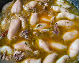 Foto del paso 5 de la receta: Chipirón al vinito blanco