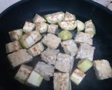 Foto langkah ke 4 dari resep Lodeh Tahu Tempe Terong.