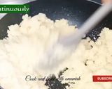 A picture of step 1 of Suji ka karak halva/Suji ka tukri halwa.