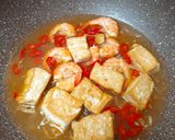 Foto langkah ke 4 dari resep RESEP DIET ENAK ‼️UDANG TAHU KUAH.