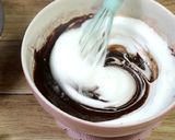 รูปขั้นตอนการทำที่ 4 ของ Chocolate chiffon cake
