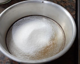 Foto del paso 1 de la receta: Budín de pan c/pasas de uva. Grace