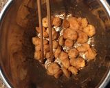 Hình bước làm 4 của món Tôm kho kiểu truyền thống