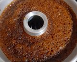 Foto langkah ke 6 dari resep Bolu karamel.