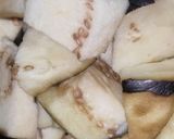 A picture of step 1 of Aloo began ki sabzi.