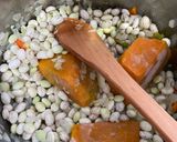 Foto del paso 2 de la receta: Los últimos porotos granados y mazamorra de esta temporada