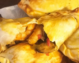 Foto del paso 7 de la receta: Empanadas de mejillones y camarones