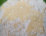 Foto langkah ke 2 dari resep Donat Glaze Susu.