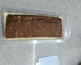 Foto del paso 5 de la receta: Turrón relleno de chocolate con caramelo salado