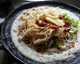 A picture of step 2 of Street Style Chinese noodles dosa.