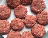 Foto del paso 4 de la receta Hamburguesas caseras de ternera recién picada