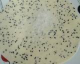 Saj Kubus with Black pill seeds recipe step 2 photo