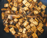 Foto del paso 2 de la receta: Spaguettis de arroz con tofu y champiñones