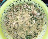 A picture of step 2 of Dambun cous cous.