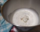 Foto del passaggio 5 della ricetta Pandoro farcito con crema al mandarino