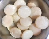 A picture of step 7 of Dudh Chitoi Pitha.