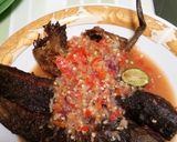 Foto langkah ke 4 dari resep Cobek lele.