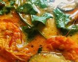 Foto langkah ke 4 dari resep Tomyum Udang Jamur.