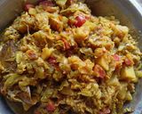 নিরামিষ বাঁধাকপি আলু গাজরের তরকারি(niramish bandhakopi aloo gajarer tarkari recipe in Bengali) রেসিপির ধাপ 4 ছবি